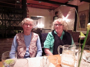 08.10.2015 Kellariravintola, Riitta-Leena ja PK